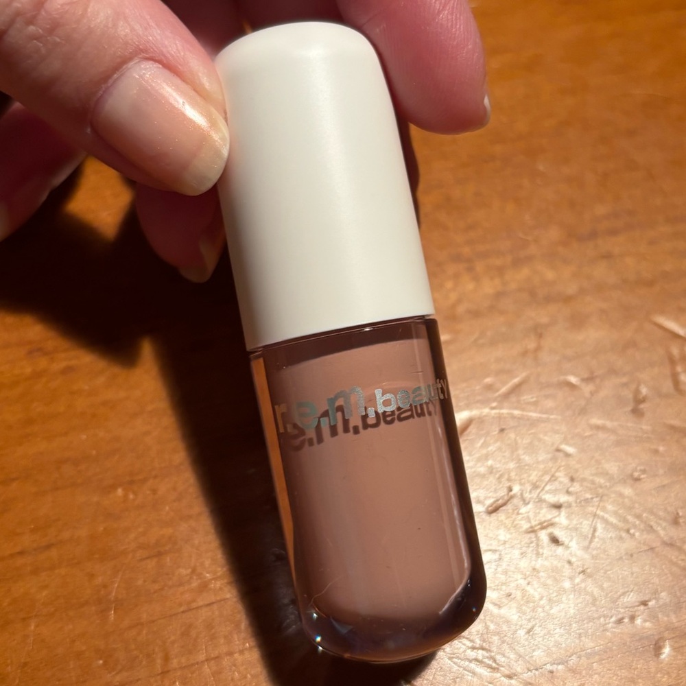 r.e.m. REM Beauty Midnight Shadows Lustrous Liquid Eyeshadow - Picture 7 of 14